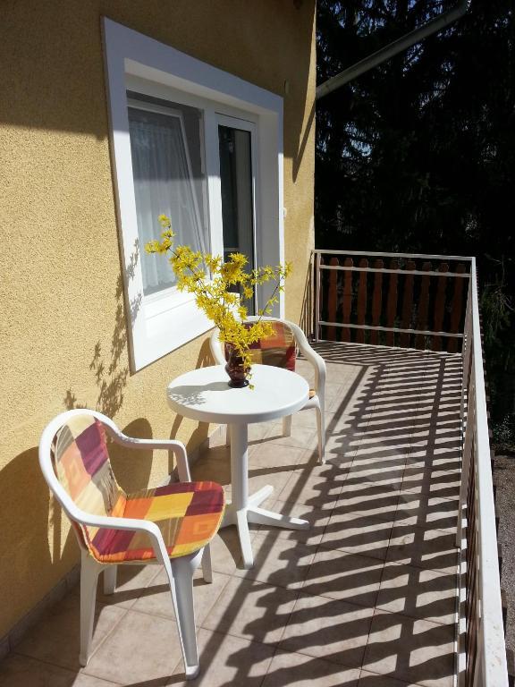 Attila Apartmanház Hotel Hévíz Quarto foto